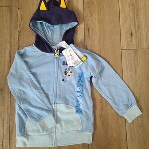 Bluey Zip up hoodie size Small 6/7, new